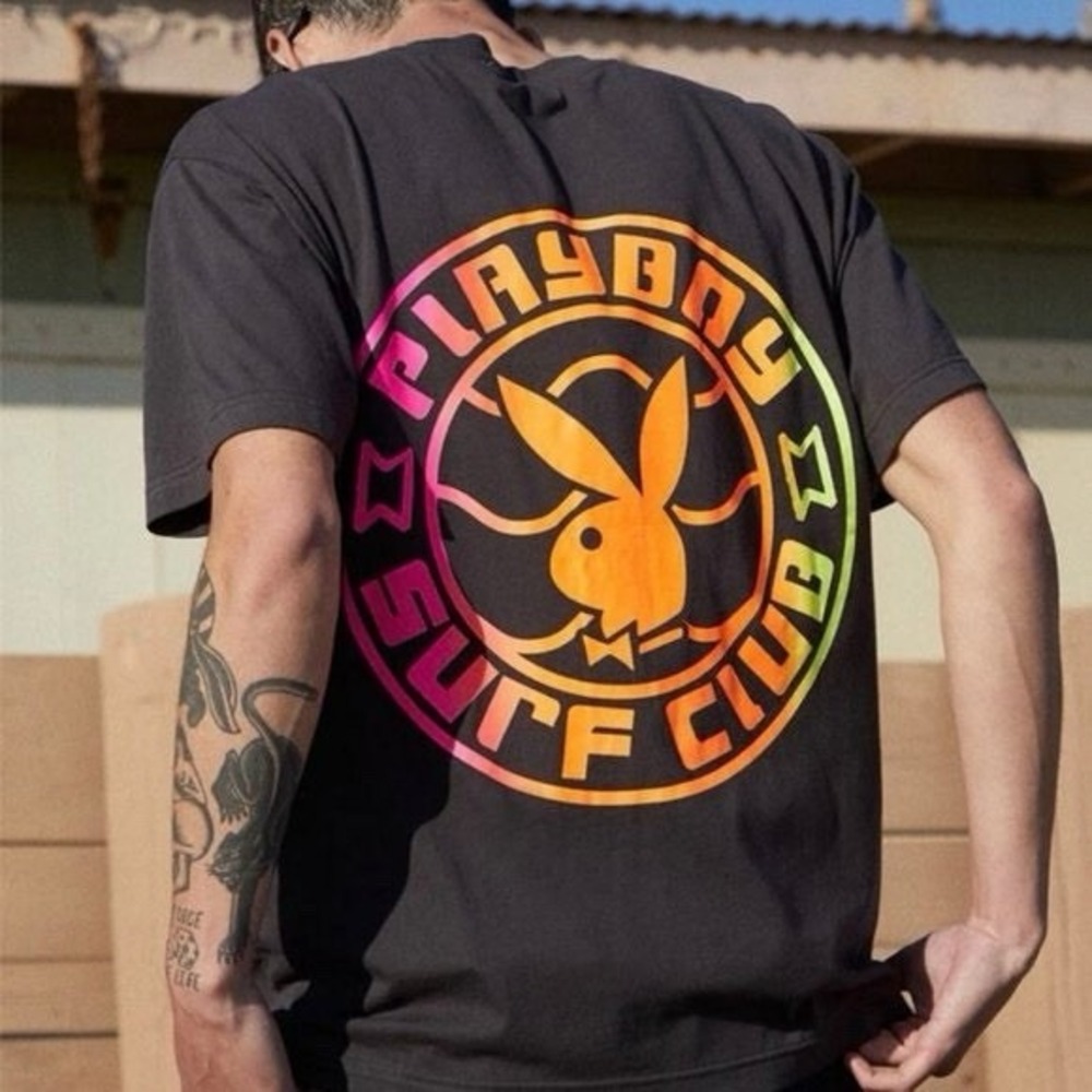 PACSUN PLAYBOY SURF CLUB LOGO BLACK T-SHIRT ADULT LARGE VIBRANT COLORS